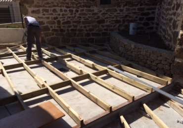 Terrasse bois en construction